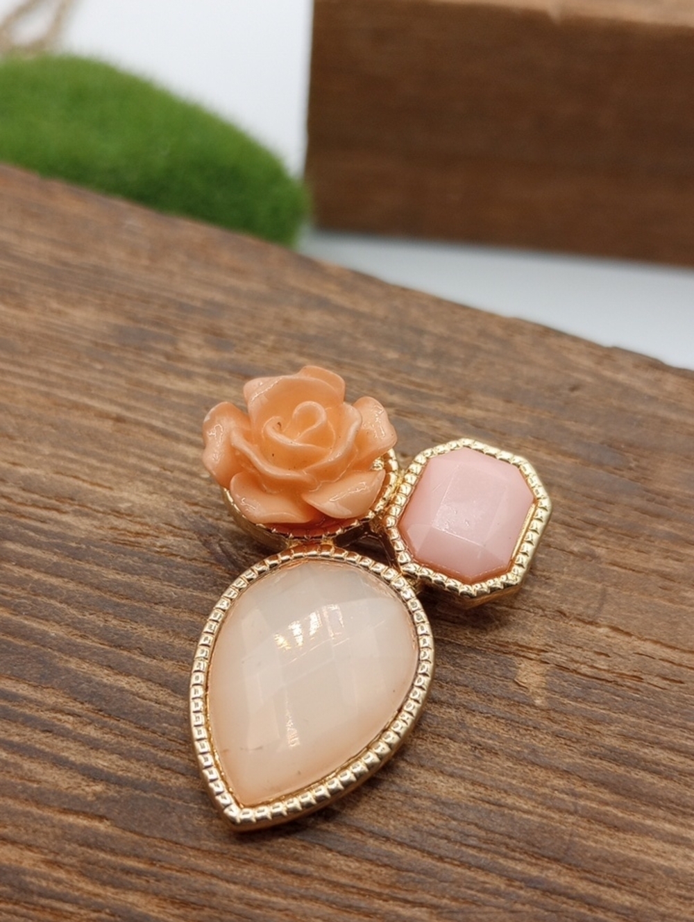 Pelegabt Peach Rose Pendant 255